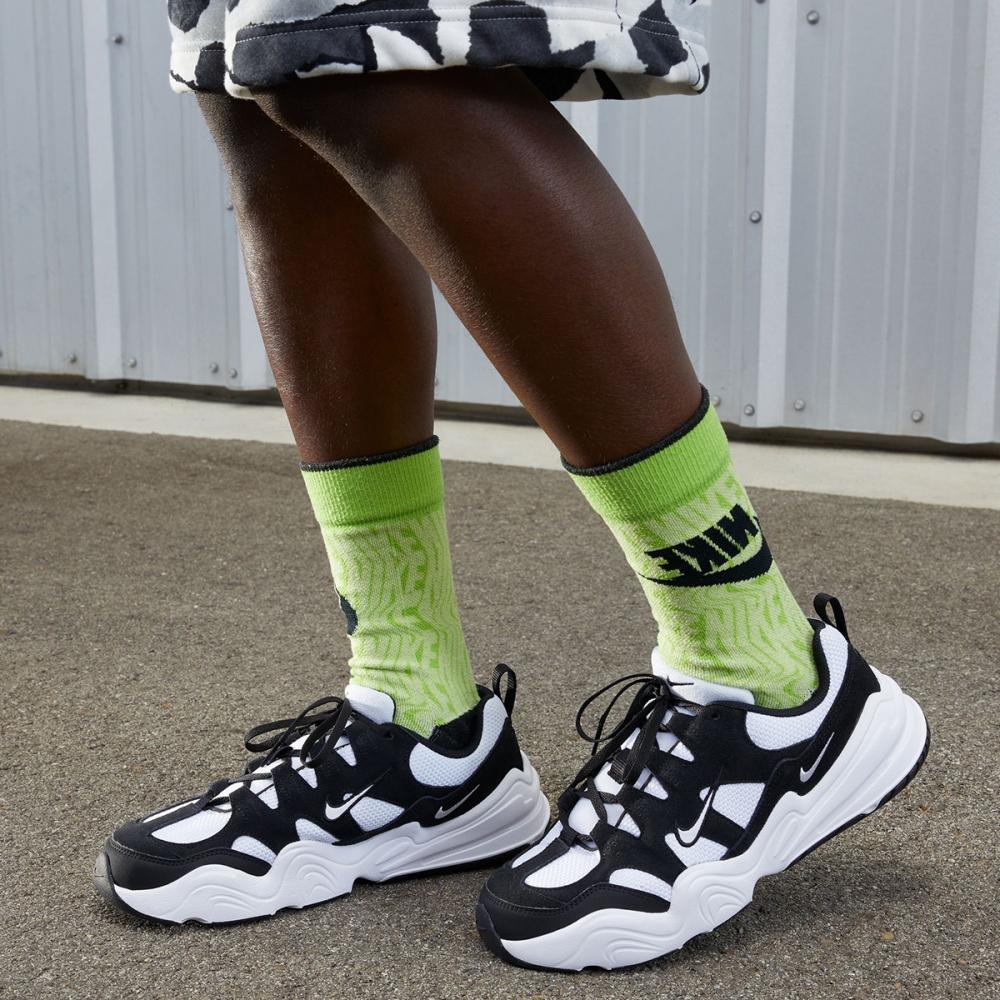 

Nike Tech Гера FJ9532 101