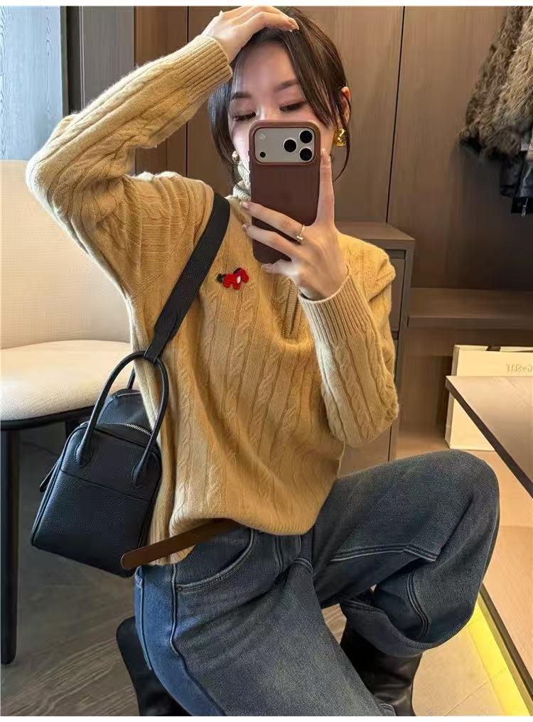 Embroidered Half-Zip Wool Sweater: Versatile New Year Cable Knit Design, Soft & Cozy, Stylish for Women