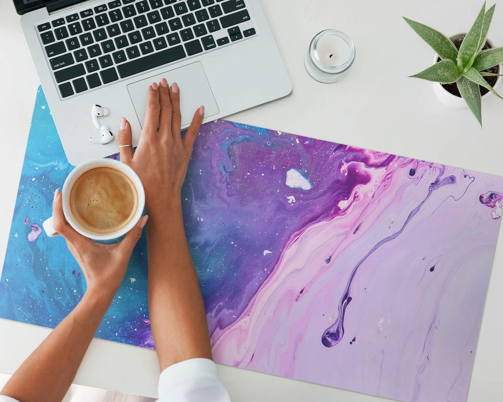 Anti-Slip Protective Desk Mat with Abstract Wave Graphic 90x45 Cm