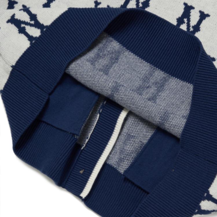 MLB Seria Podstawowego Logo Sweter Dzianinowy Color Block z Kwiatowym Wzorem Unisex Sweter Niebieski Biały 3AKCM0121-50CRS