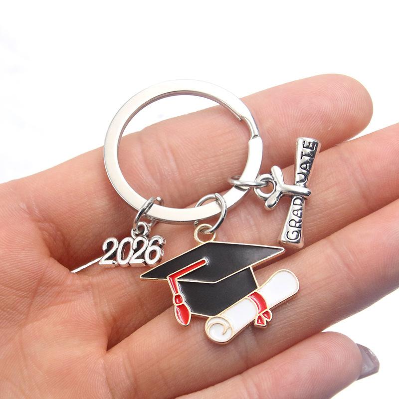 1/11 Stück 2026 Abschlussrobe Kappe Schlüsselanhänger Metall Doktorhut Schlüsselanhänger Studenten Tasche Hängender Anhänger Abschlussfeier Geschenke