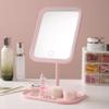Einzigartiger Designer-Schminkspiegel Drei Farben LED-Licht Make-up-Spiegel Touch-Steuerung Schreibtischspiegel Schlafzimmer Schminkspiegel
