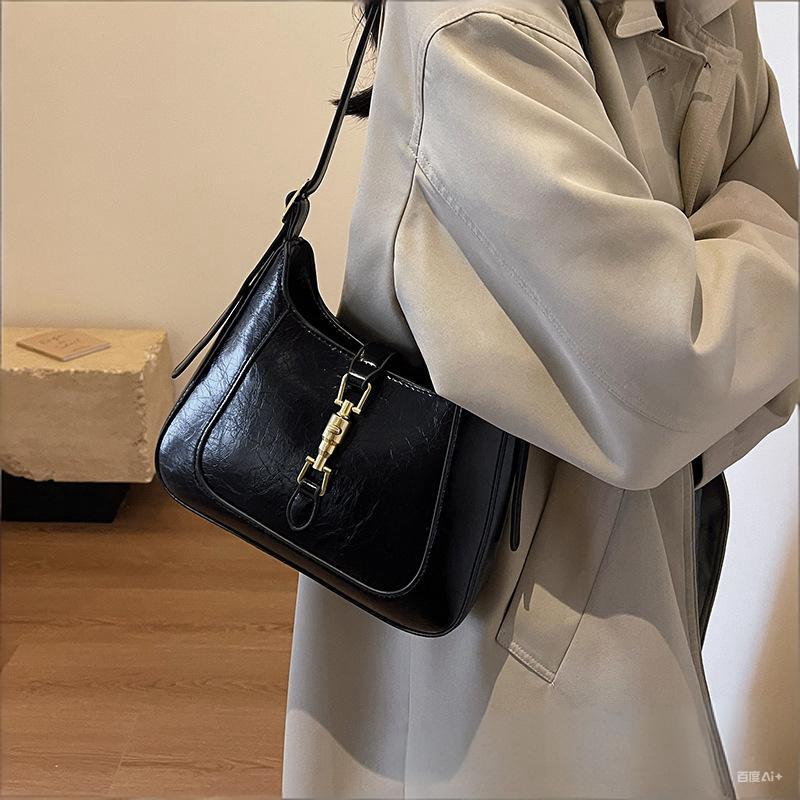 

French niche armpit mini bag 25*6*17 чёрный