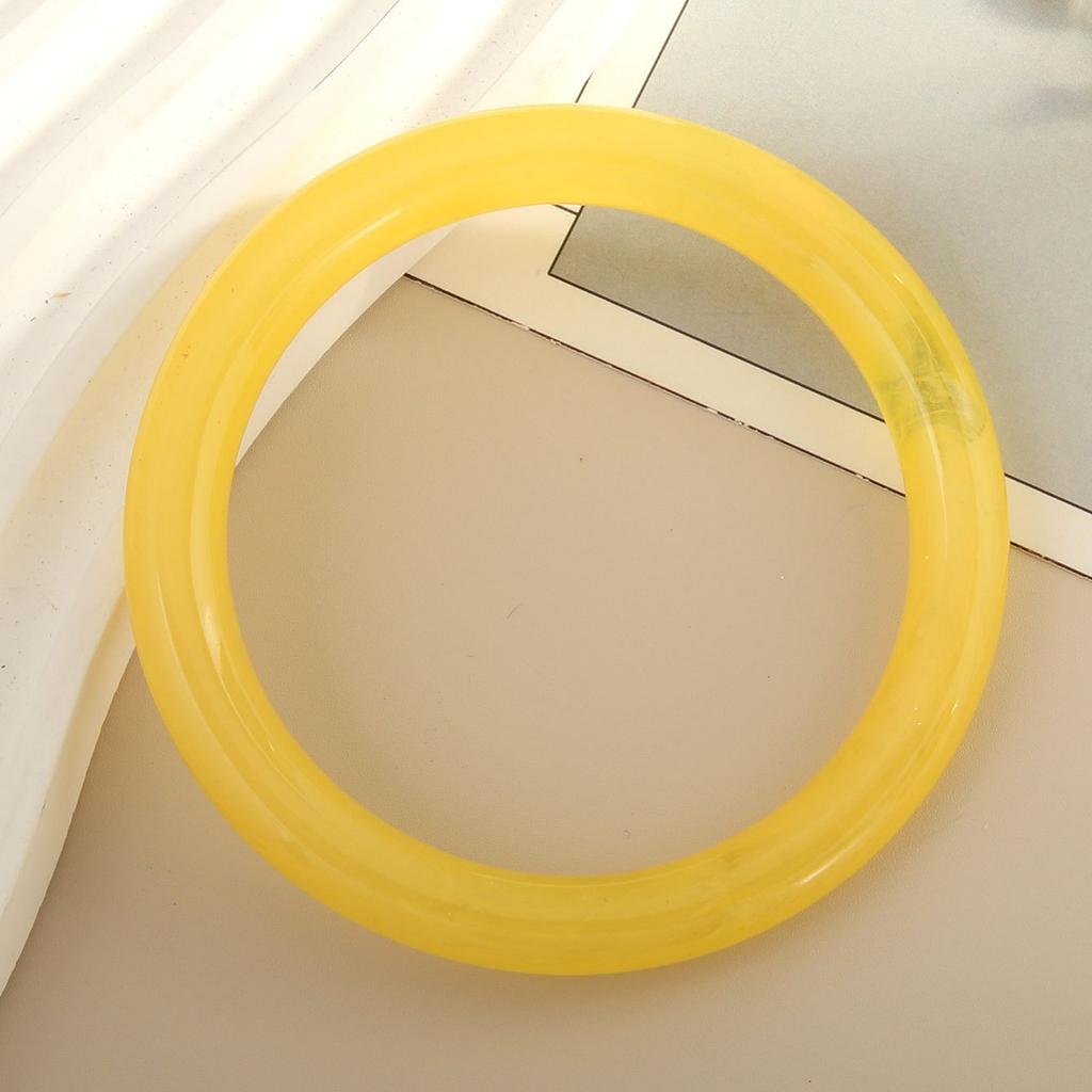 Fashionable Candy Color Acrylic Resin Chunky Bangles for Women Goth Geometric Charm Hand Bracelets Couple Jewelry