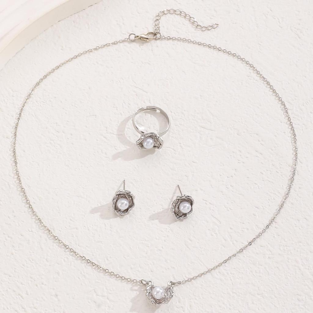 Baroque Pearl Jewelry Set: Necklace, Earrings, Ring, Bracelet, Choker for Women