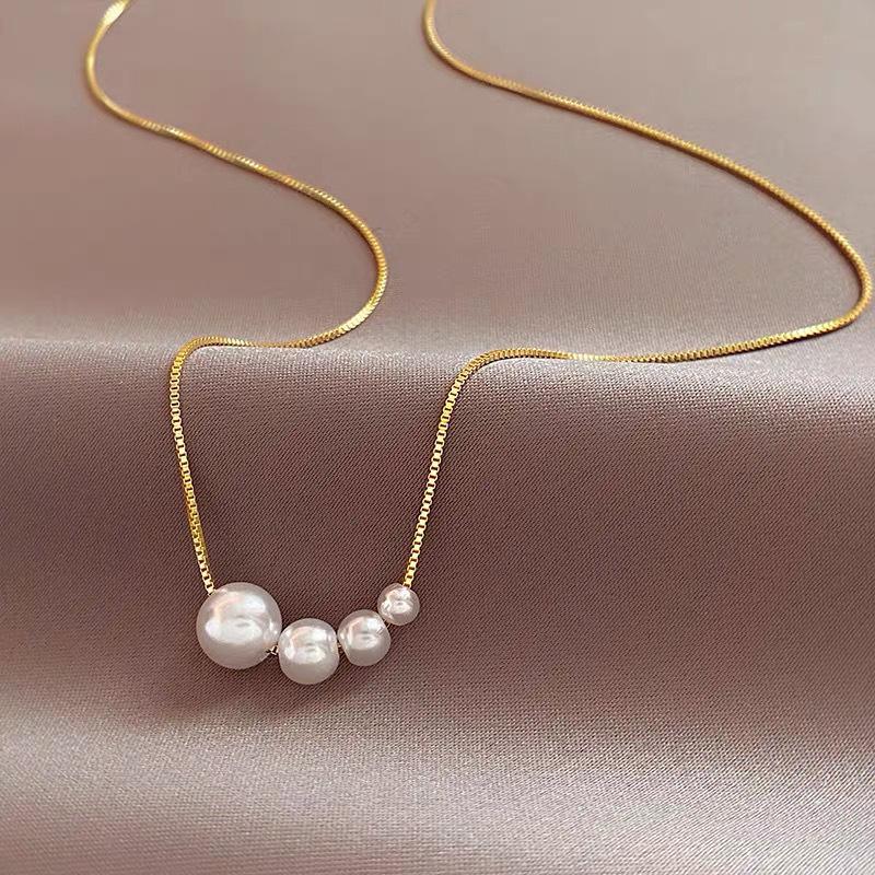 925 Sterling Silver Pearl Necklace - Gradient Clavicle Chain for Women, Autumn/Winter Fashion, Light Luxury High-End Sweater Accessory