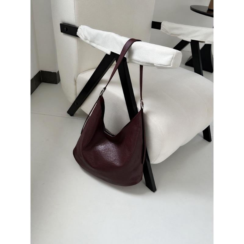 

Large-capacity Bag, Casual and Relaxed Single-shoulder Bag, Elegant Commuter Tote Bag One Size червоний