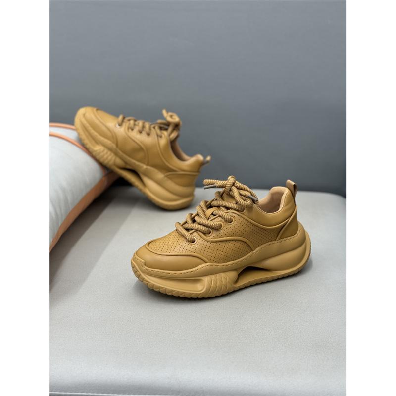 New comfortable shoes sneakers breathable and comfortable bjd