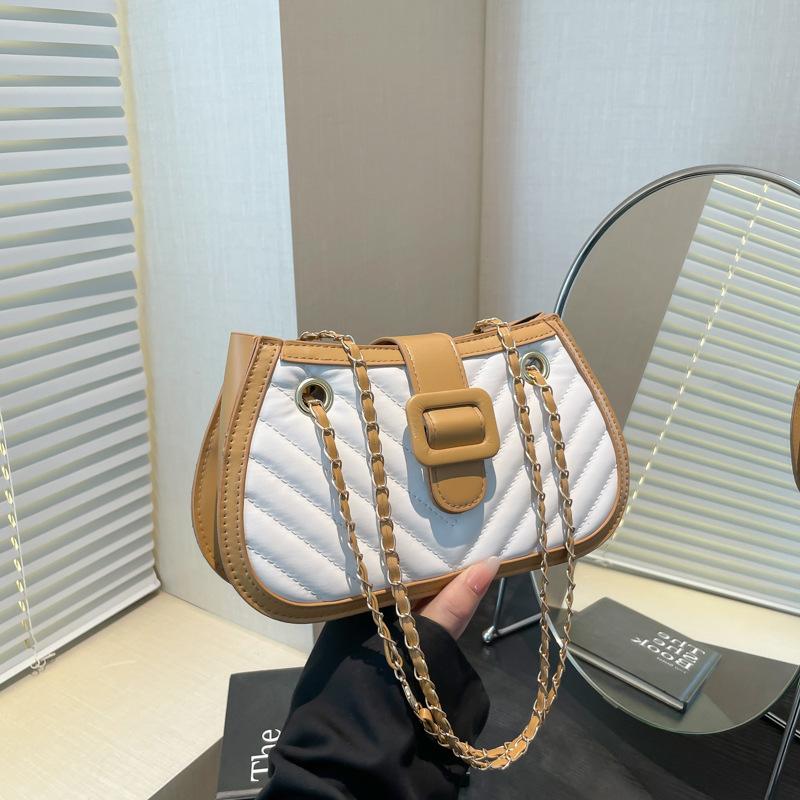 Gentle and fashionable texture splicing chain shoulder bag women's 2025 spring and summer new versatile ins messenger bag small square bag