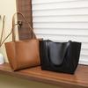 Tote Bags Simple and Large-capacity Fashion Shoulder Women's Bag Solid Color Minimalist Style Fashion Tote Bag Travel Light and