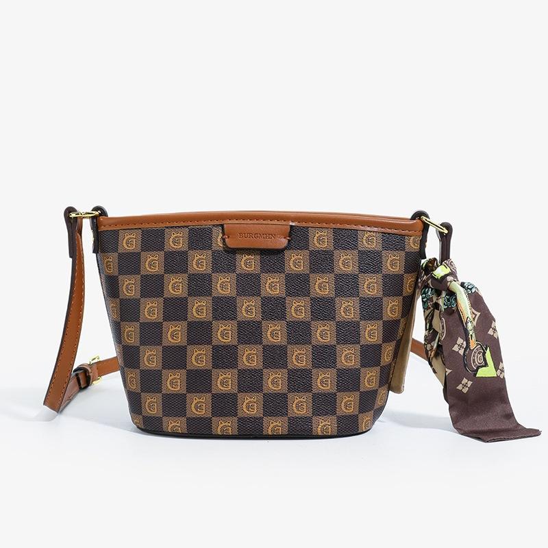 Printed Bag, Adjustable Shoulder Strap, Suitable for Women To Use As A Double-shoulder Bag.