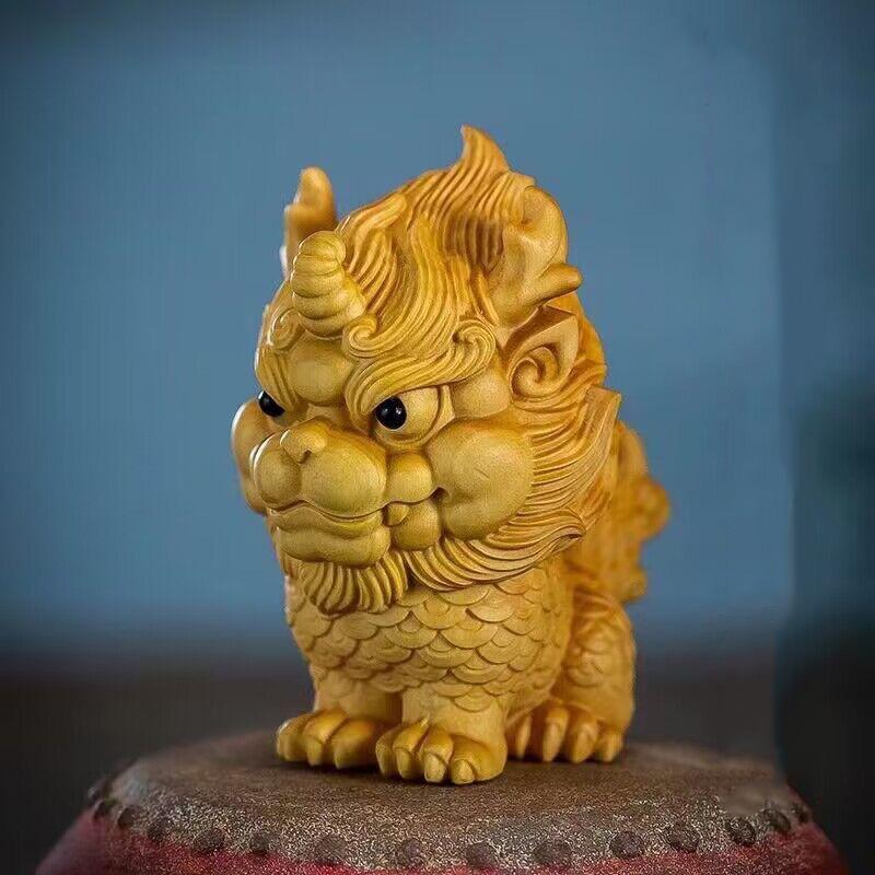 Wooden -Auspicious Kirin Small statue Solid wood carving China's fortune-making, evil-repelling God Beast Home Room art statue