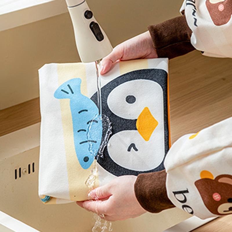 Waterproof Oil-Proof Household Apron Hand-Wiping Design Adjustable Shoulder Strap with Pocket for Cooking Baking Dishwashing