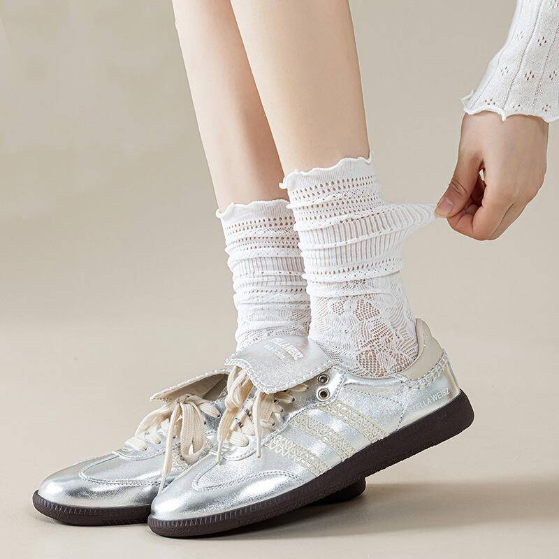 3 Paar atmungsaktive hohle Spitze Damen Mid-Calf Rüschensocken dünn für den Sommer
