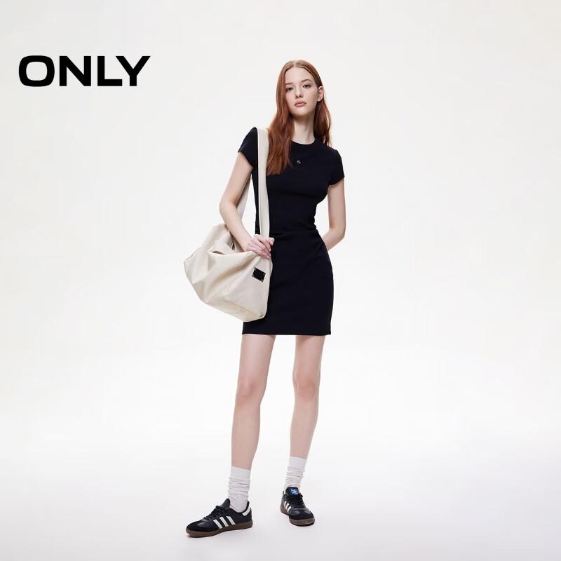 Only 2025 Spring Metal Detail Cinch-Waist T-Shirt Dress