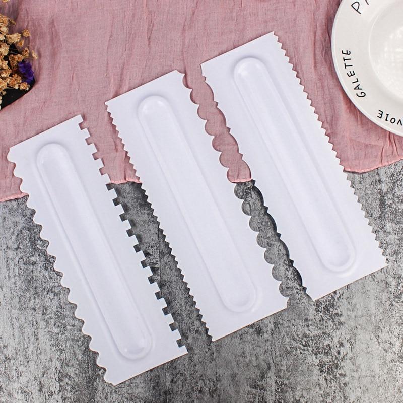 1pc Cream Scraper Irregular Teeth Edge Spatulas Cake Baking Scraper Fondant Cake Slicer Pastry Cutters Tools DIY Decorating