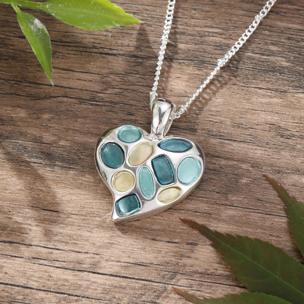 New color enamel love small pendant with simple personality women's versatile heart-shaped geometric painting oil neck chain