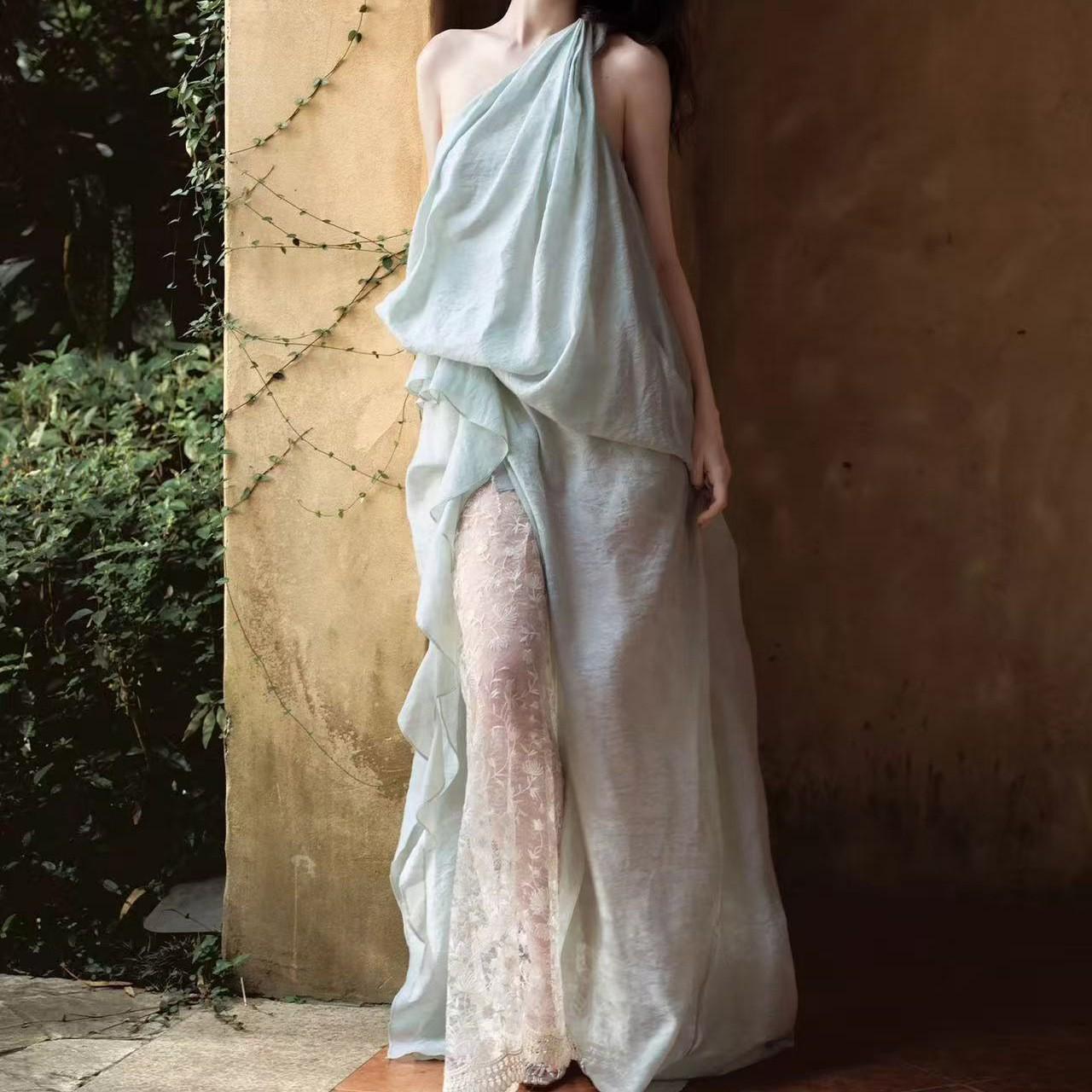 French Lace Patchwork Halter Dress with Ruffled Irregular Hem Large светло-зеленый