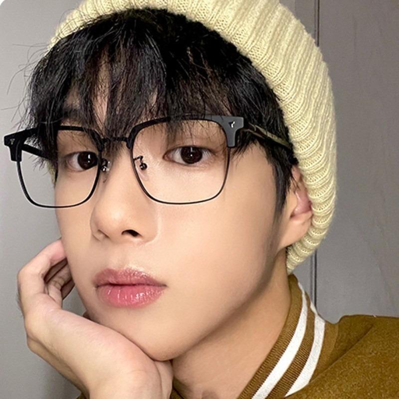 Pochromic Anti Radiation Blue Light Eyeglasses Square Metal Frame Computer Glasses for Women Men Replaceable Lens