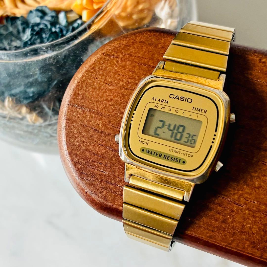 Weekend special price [Operating ] CASIO LA670W Digital Gold Cheap Casio