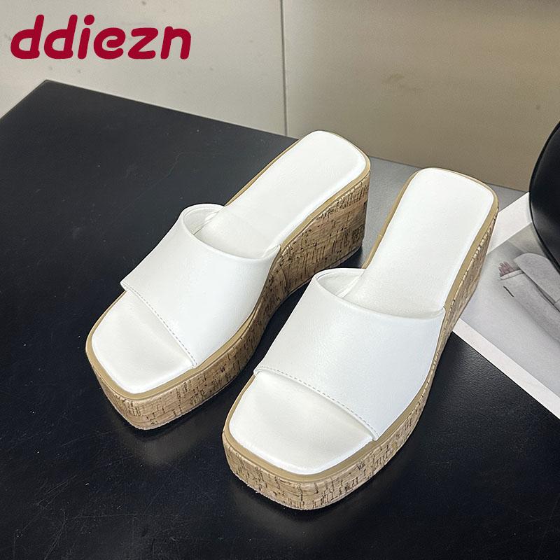 Fashion Fashion Thick Soled Footwear Ladies Wedges Slippers Shoes Platform Women Wedges Slippers Shoes Female Slides Sandals Big Size 43