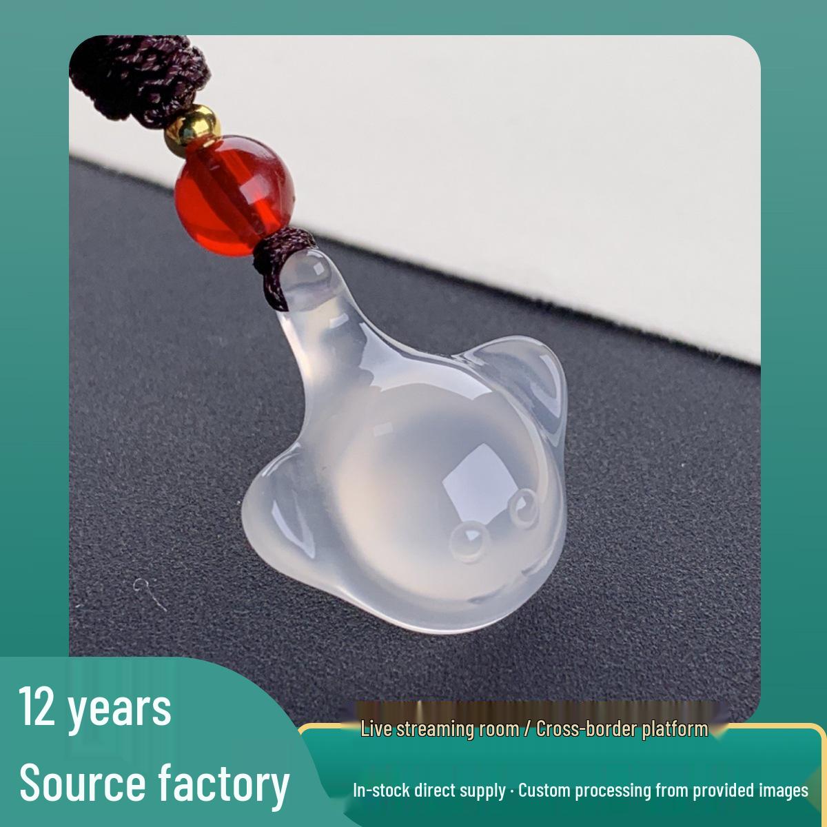 Natural Agate Chalcedony Devil Ray Pendant - Creative Festival Gift, Popular European & American Style White Agate