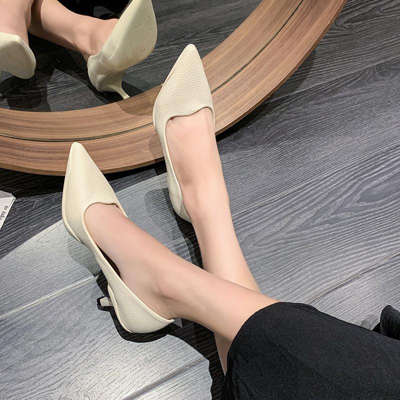 Модные элегантные женские туфли на высоком каблуке 2024 года — фото 5