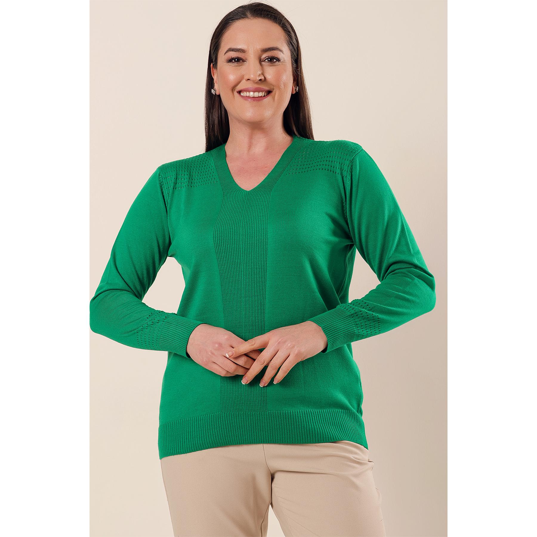 

Акриловый свитер больших размеров с V-образным вырезом и дырками