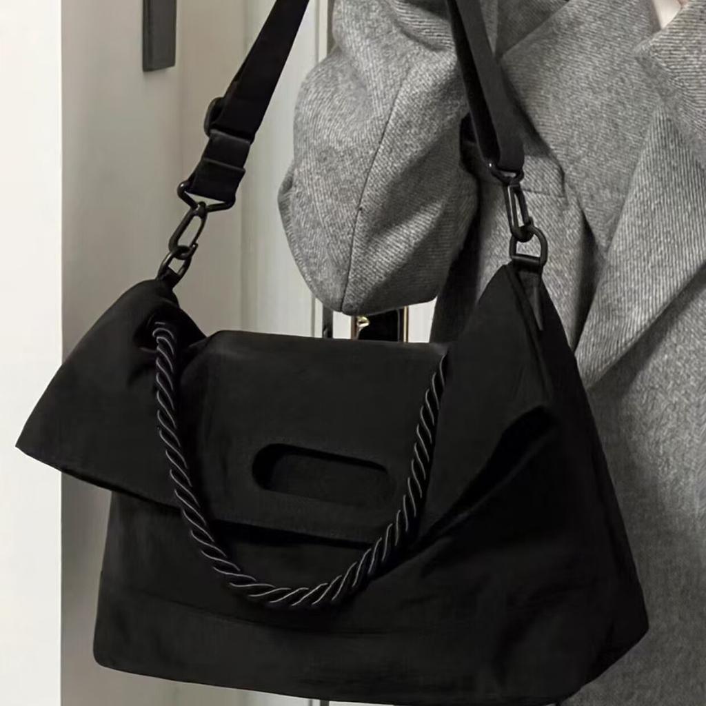 Large capacity student bag, women's broadband crossbody bag, high-end sense of the multi-purpose messenger bag, commuter tote bag