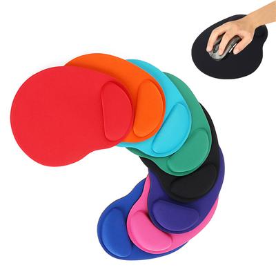 Accesorii pentru calculatoare – Mouse pad-uri și suporturi mână