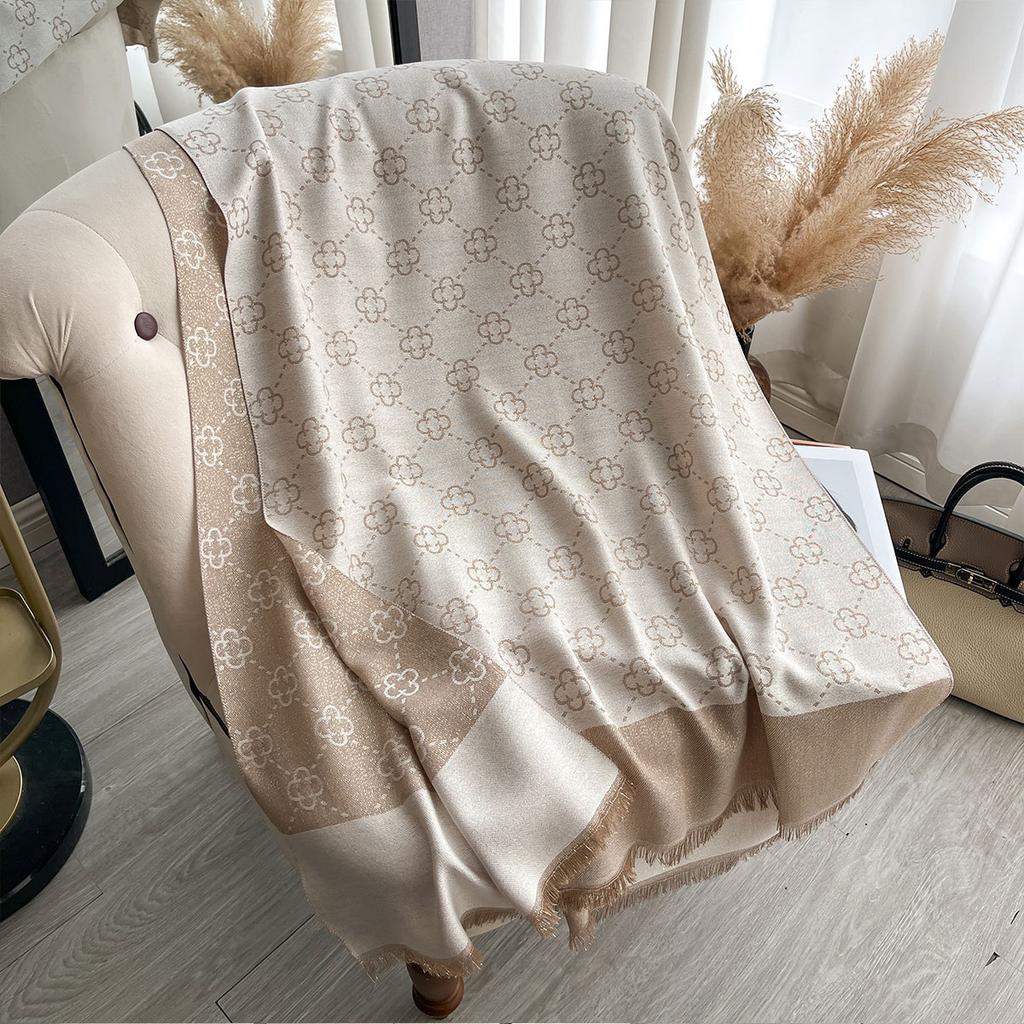 Spring And Summer Shawl With Four-Leaf Flower Imitation Cashmere Scarf High-End Fashion Long Scarf Shawl Versatile Scarf