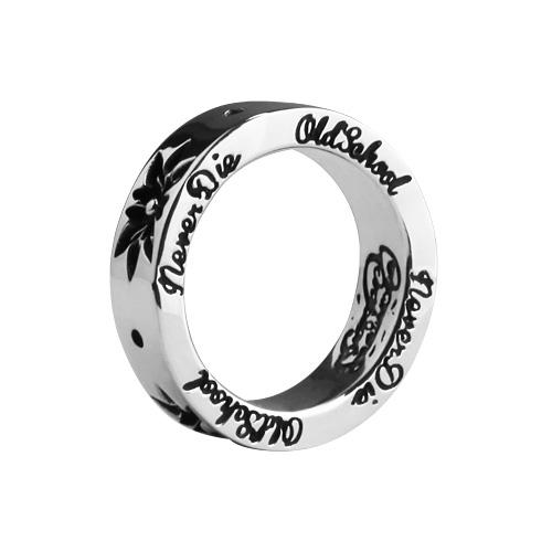 Anonymous Artisan Oldschool Flower Space Ring