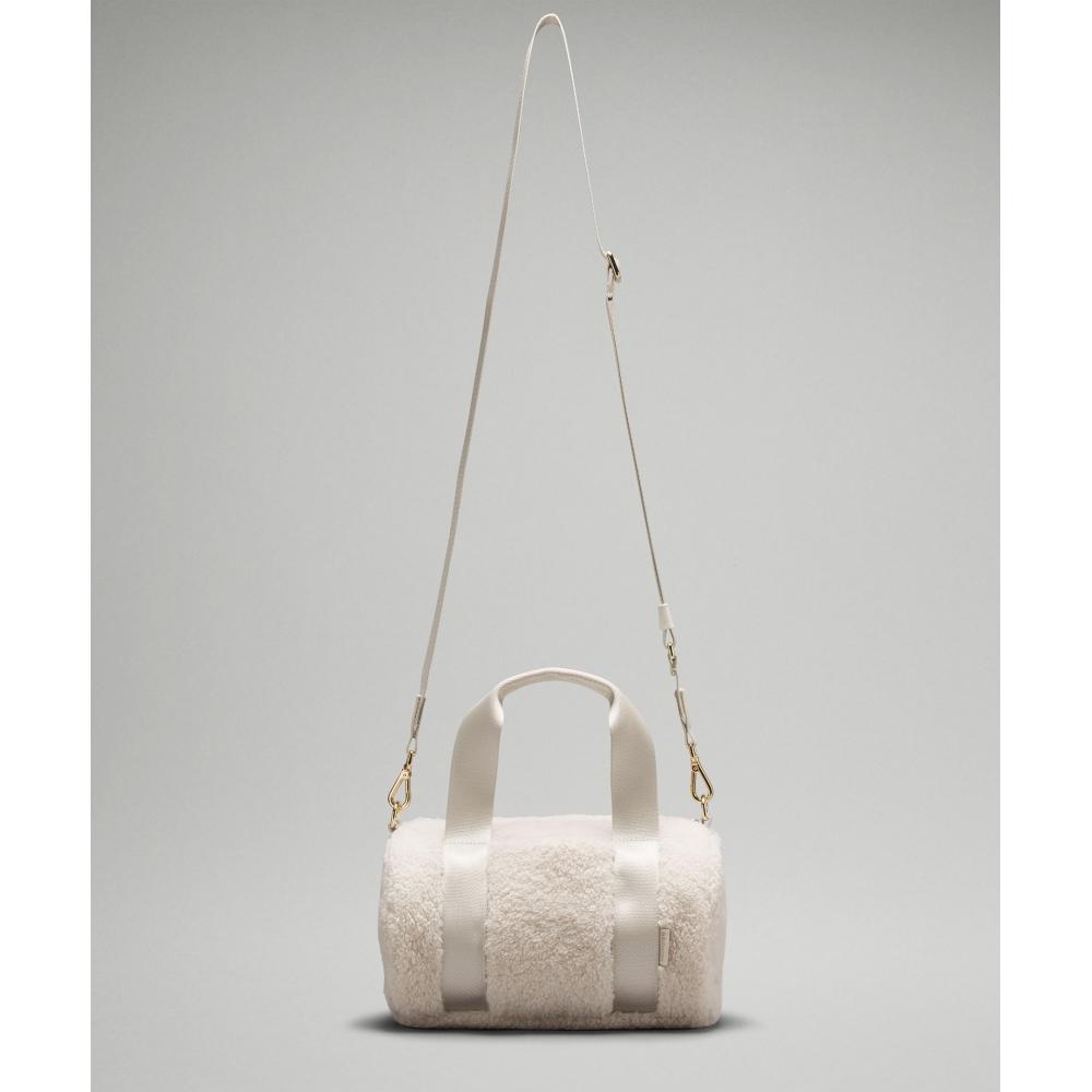 Lululemon Fleece Mini Duffle Bag 5l Bone Gold
