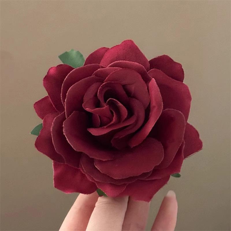 White Camellia Shaped Hair Clip With Small Flowers On Head Floral Internet Famous Atmosphere Side Women