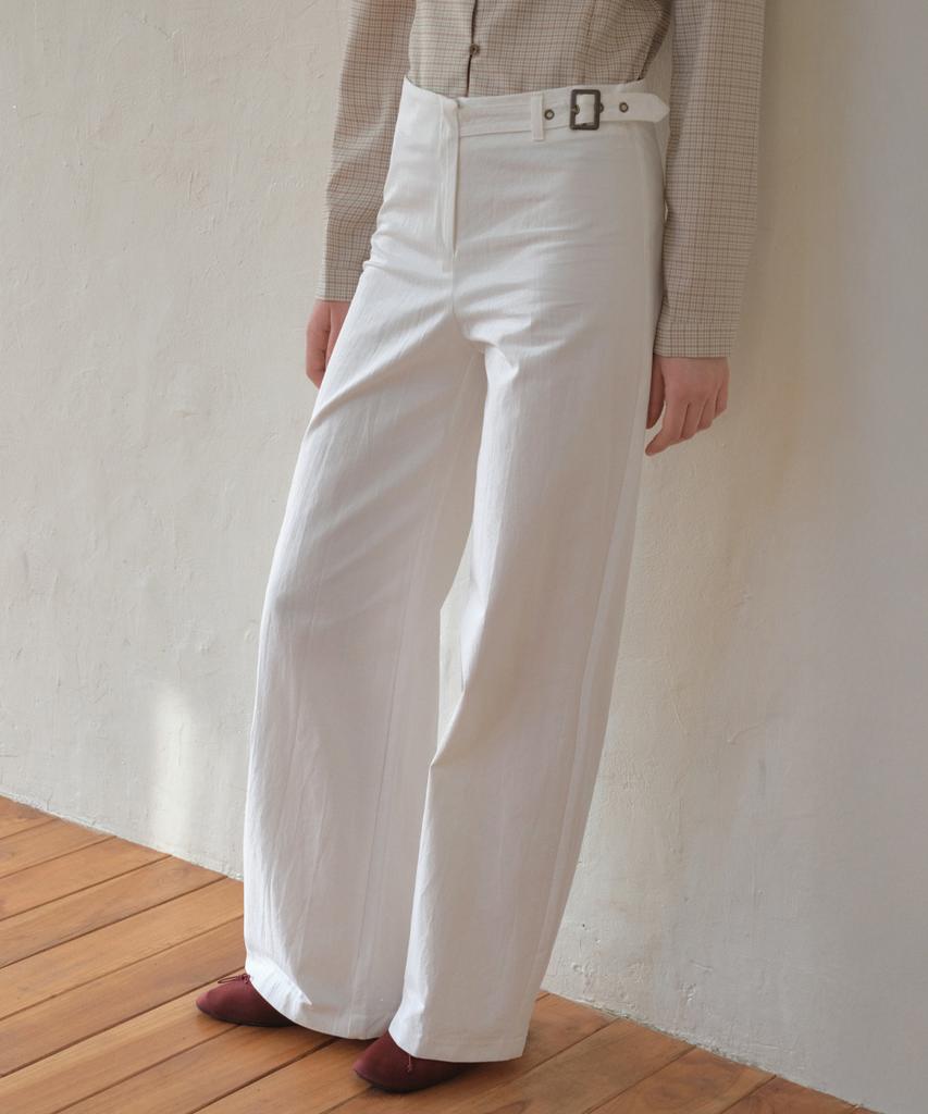 Aueonoseuteljia Bizo Buckle Cotton Pants_Ivory(O26Pt01)