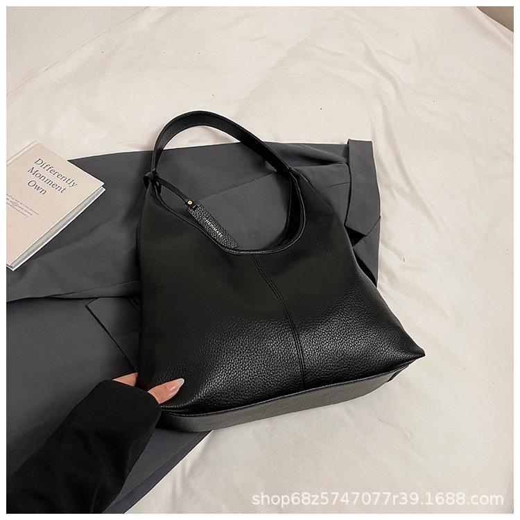 Foreign Order Commuting To Work Large Capacity Tote Bag Xiaohongshu Super Fire Sweet Spring Shoulder Bag Vegetable Basket Armpit Bag