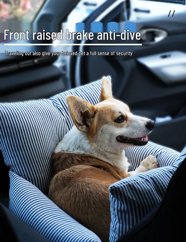 Universal All-Season Car Rear Seat Dog Bed: Removable, Washable, Handbag-Style Design.