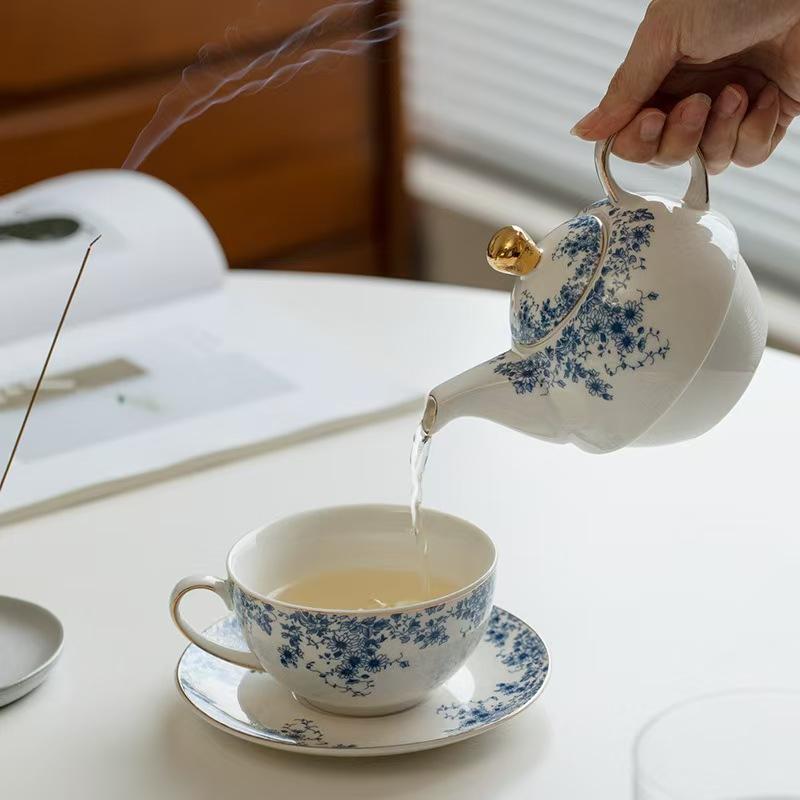 English Flower Teapot Classical Blue and White Daisy Pot Home Ceramic Cup and Saucer Phnom Penh Afternoon Flower Teaware Set