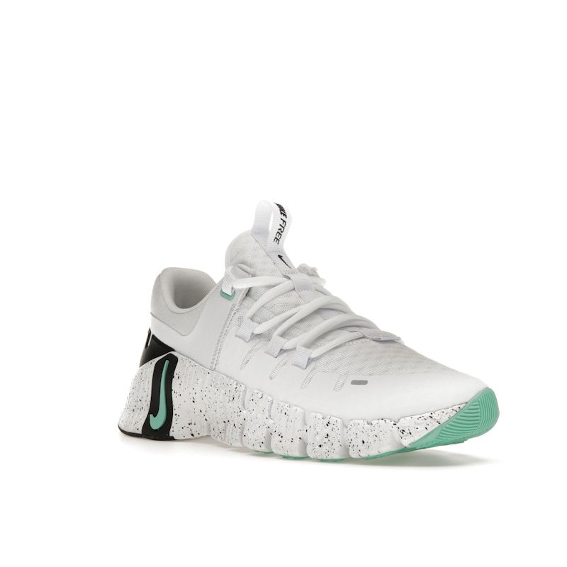 Nike Pantofi de sport pentru femei Metcon 5 White Emerald Rise negru DV3950-101