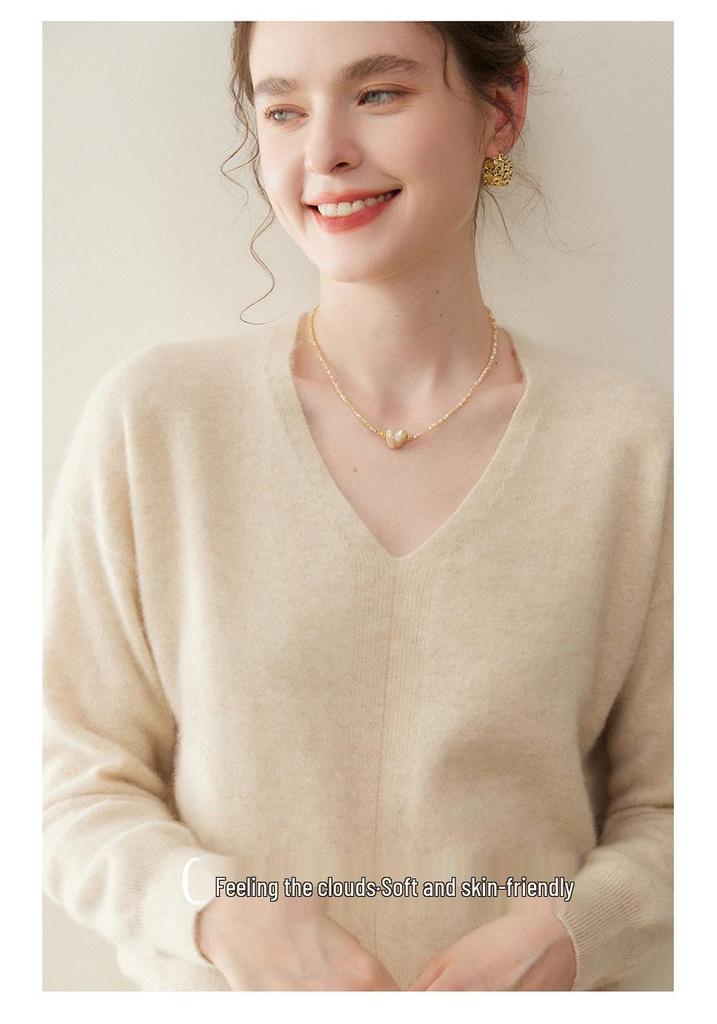 Women's V-Neck Seamless Cashmere Sweater: Brushed Finish, Long Sleeve, Solid Color