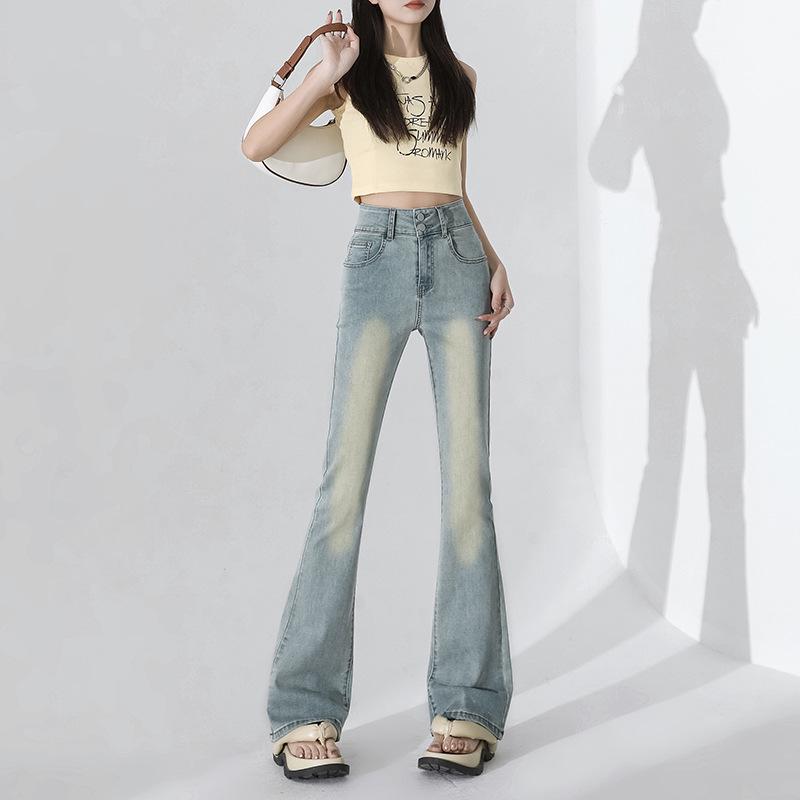 

Женские джинсы микро-клеш с высокой посадкой, светлого цвета – американский ретро-стиль для весны и осени 2025 года Medium