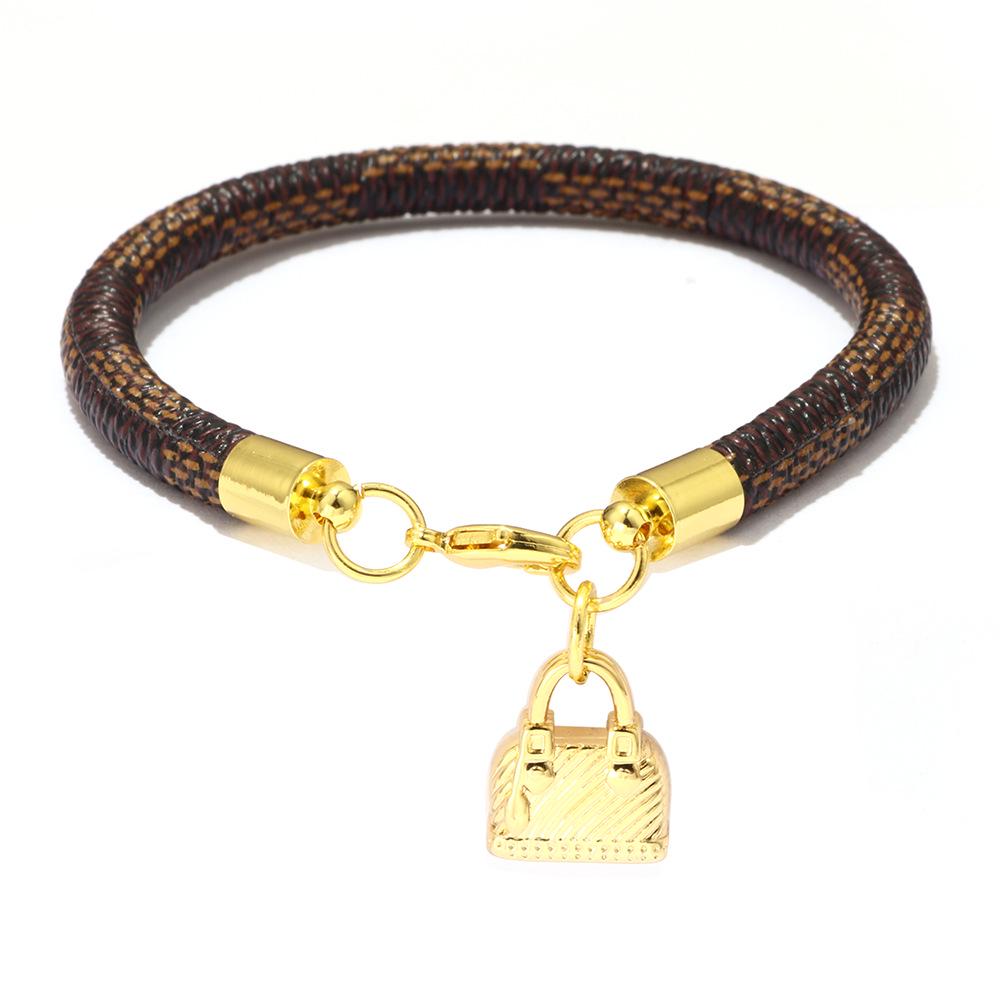 

Elegant Stripe Pendant Handbag Bracelet - Electroplated Gold, Versatile & Trendy Women s Accessory