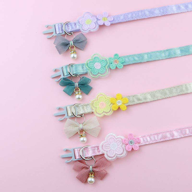 Pet Cat Collars INS Princess Style Lace Embroidery Bow Cat Collar with Cute Flower Decoration for Cats and Puppies Pet Products