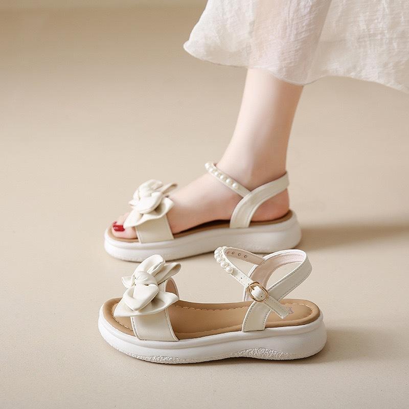 

Bow sandals new children s summer soft sole pearl princess shoes older children and girls summer 40 белый