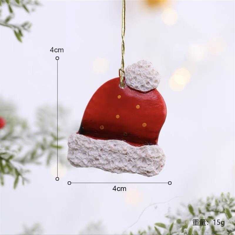 New Christmas Painted Resin Santa Claus Heart Pendant Retro Style Christmas Tree Imitation Ceramic Decoration navidad 2025