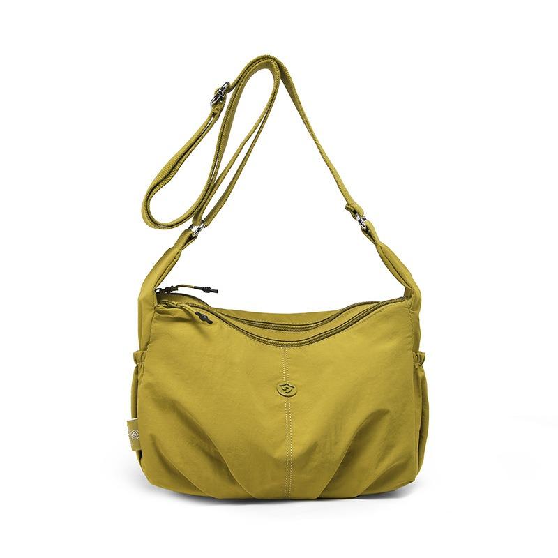 Lässige leichte mehrlagige Umhängetasche Damen neue minimalistische Stil Arbeits-Nylon-Pendler-Tasche Sport-Schultertasche