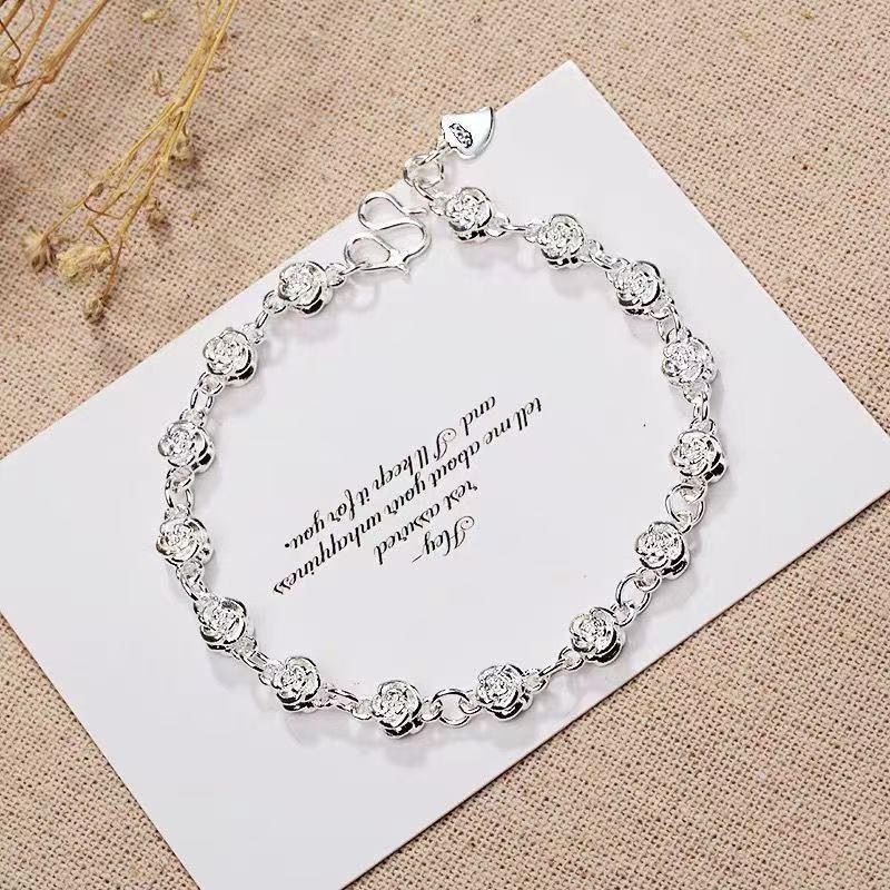 Double-Sided Rose Flower Bracelet for Women: Exquisite, Versatile, Sweet Ins Style Hand Jewelry