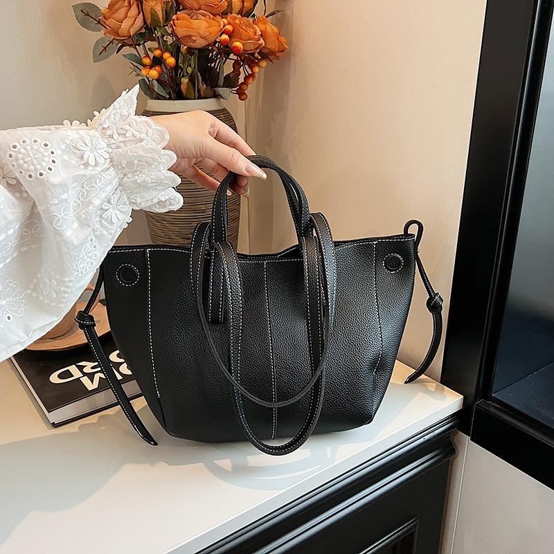 Soft-faced Pu Wing Bag, New One-shoulder Underarm Bag, Portable Large Bag, Women's Large-capacity Tote Women's Bag.