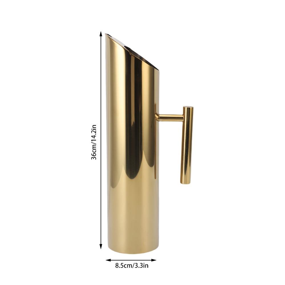 Handle Design Stainless Steel Pitcher 2L Capacity Water Pitcher Beverage Container Bar Drinkware