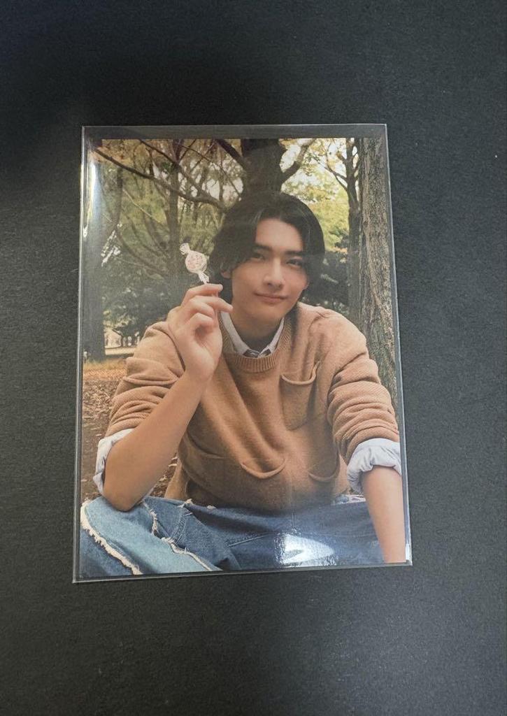 [USED] Jun Muto Trading Card Tetrahedron